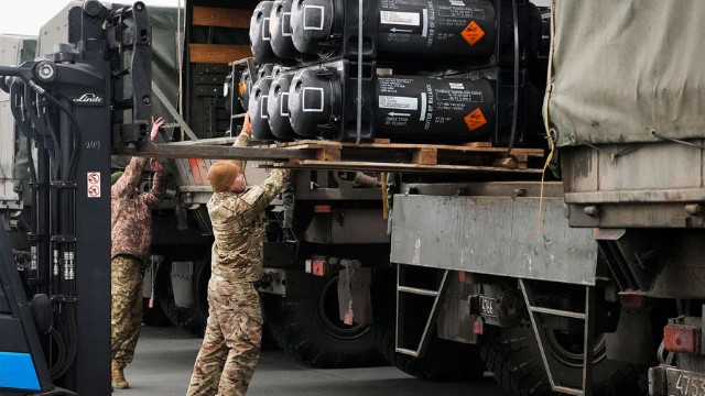 ABŞ aprelin 3-də Ukraynaya 2,6 milyardlıq yeni hərbi yardım paketini elan edəcək